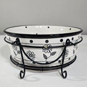 Temptations Ovenware Tara Daisy 2.5Qt.Casserole Dish Metal Stand Carrier Floral